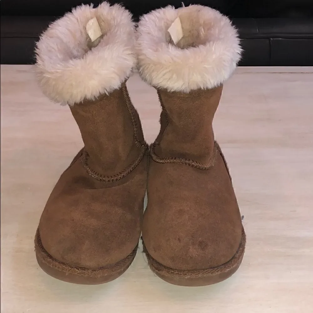 Kids Seychelles brown furry boots size 12